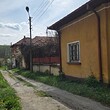 Три смежных объекта недвижимости на продажу недалеко от Ловеча