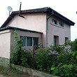 Трехэтажный дом на продажу в Варне