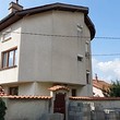 Трехэтажный большой дом на продажу недалеко от Бургаса
