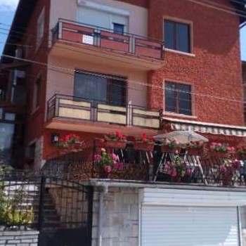 Дома в Велинград