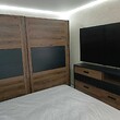 Продается трехкомнатная квартира на Золотых Песках