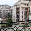 Продается трехкомнатная квартира на Золотых Песках