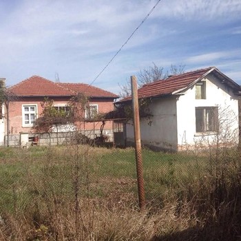 Дома в Ихтиман