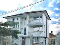 Дома в Бургас