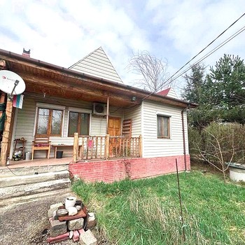 Дома в София