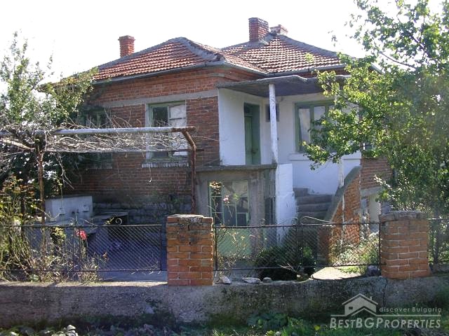 Парный дом для продажи недалеко от Елхово