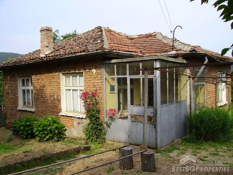 Обаятельная небольшой дом в горных Strandzha