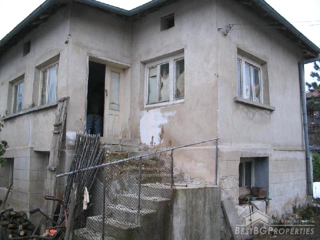 Старый дом на продажу вблизи Видин