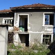 Разрушенный дом для продажи возле Софии