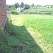 Один этажный дом и А новое здание в общий двор
