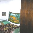Один этажный дом и А новое здание в общий двор
