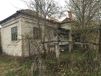 панорамный участок со старым домом недалеко от Варны
