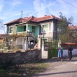 Двухэтажный дом на продажу вблизи Ямбол