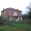 Дом для реконструкции возле Средец