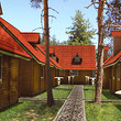 Деревянные домики около Боровца